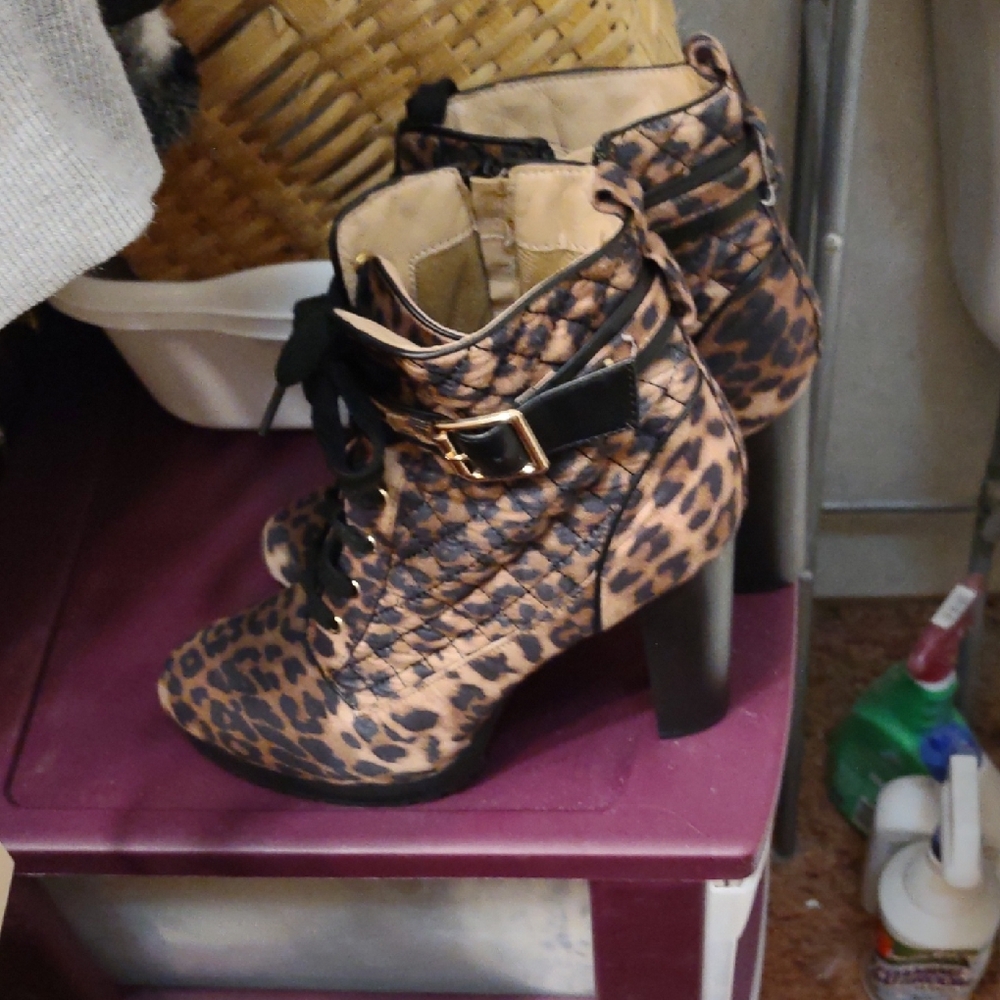 Leopard Print Quilted Ankle Boots with Black Straps